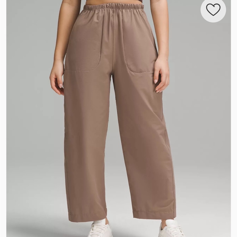 Lululemon Athletica Brown Barrel Leg pants